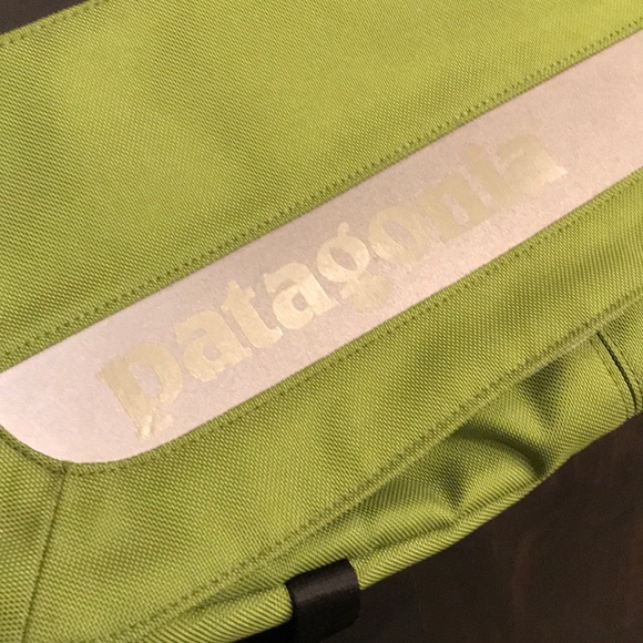 Patagonia Laptop Bag - Picture 3 of 8